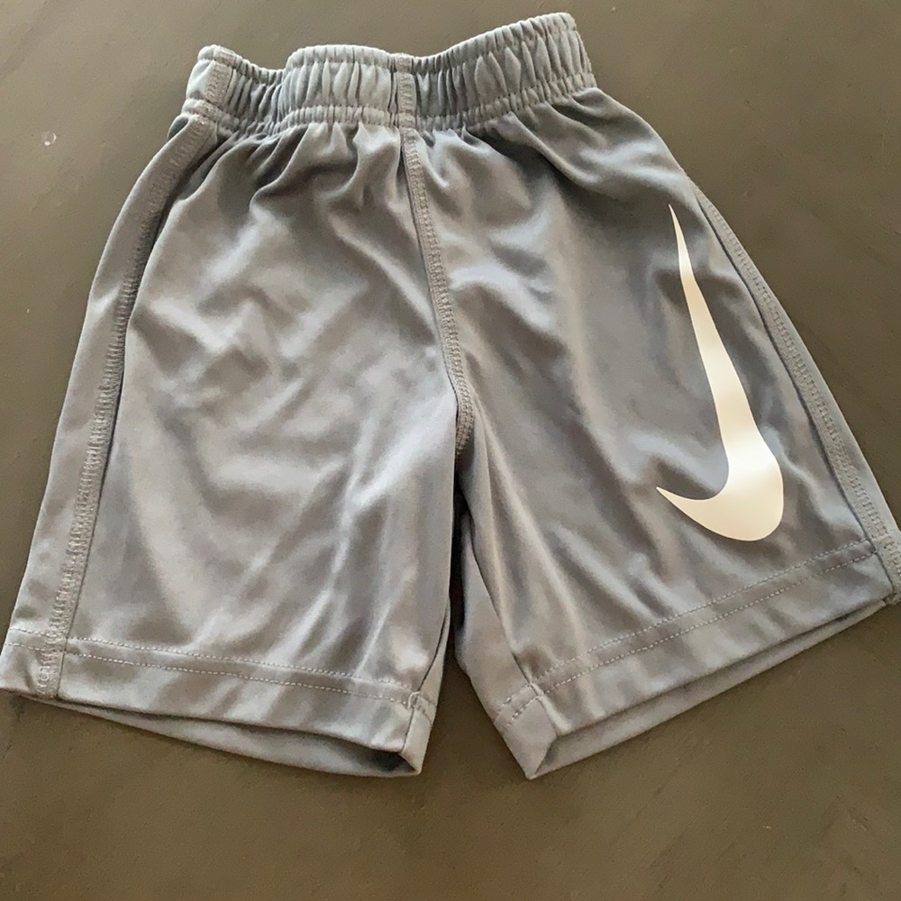 Nike toddler basketball shorts